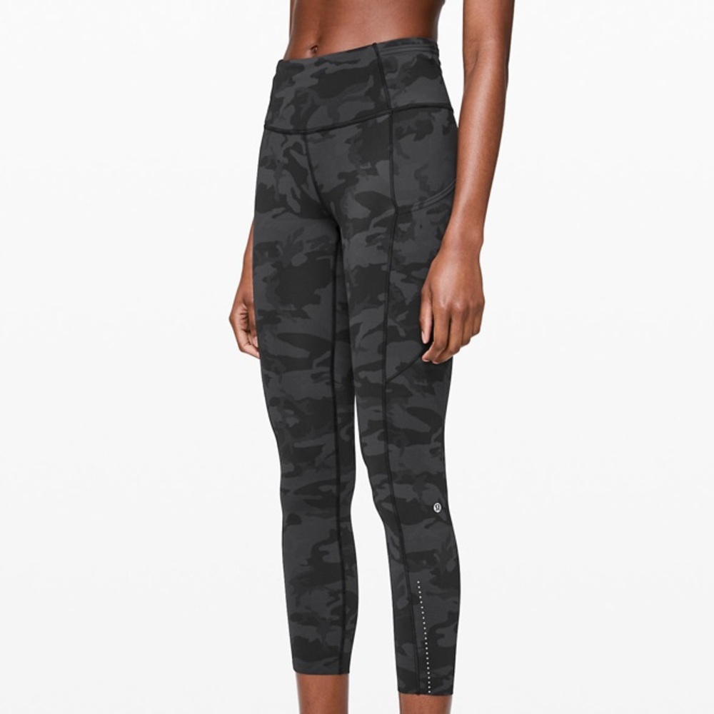 🆕 Lululemon Fast & Free Tight 25” Camo Nulux - Picture 1 of 7